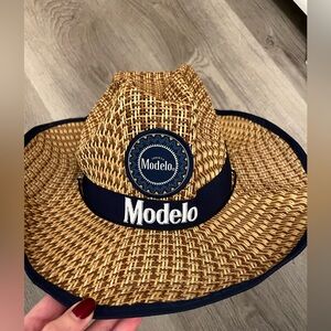 Modelo Straw Sun Hat - Brand New!